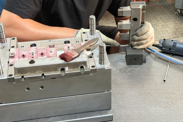 Free Lifetime Mold Maintenance