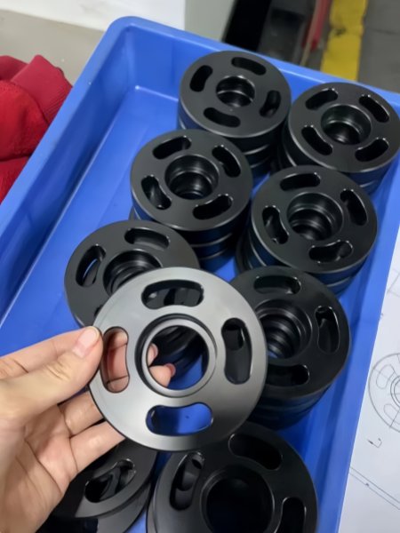Low-Volume-Nylon-Plastic-Parts