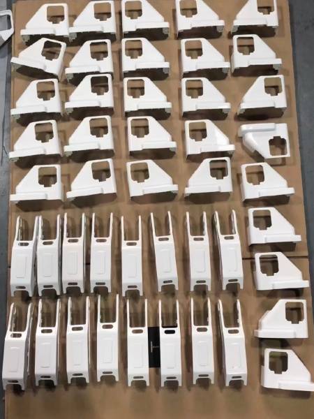 low-volume-injection-molding-manufacturer